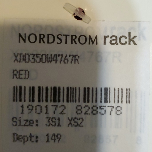 RED DRESS - Picture 5 of 5